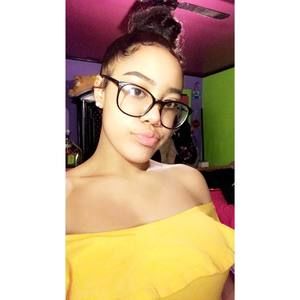 Meet your Posher, Nylaya